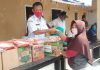 Kades Mekarjaya Salurkan BANSOS Pemkab Bekasi Sebanyak 1596 Paket SEMBAKO