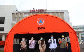 Antispasi Lonjakan Pasien Covid -19 RSUD Kab.Bekasi Dirikan Tenda Darurat
