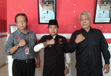 KETUA DPD WRC SUMSEL MENGANGKAT DAN MEMBERIKAN MANDAT KE KANDA BUDI SETIAWAN OKU RAYA SUMSEL