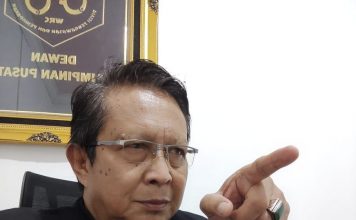 H ZAINAL ARIFIN HULAP, S.IP KETUA DPW SUMSEL IWO INDONESIA KECAM KERAS SARWAN ST.MT KABID BINA MARGA DINAS PUPR LECEHKAN JURNALIS