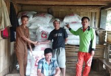 BANTUAN BIBIT IKAN DAN PAKAN DARI DINAS KETAHANAN PANGAN KOTA PAGAR ALAM.