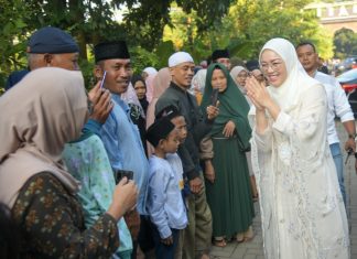 Bupati Anne Lepas Ratusan Jemaah Haji, Ratusan Mobil Dinas Kembali Dikerahkan Layani Mereka