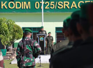 Puncak peringatan Hari Juang TNI AD, Kodim Sragen Upacara dan potong tumpeng