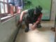 Bantu Atasi Kesulitan Warga Binaannya, Babinsa Koramil Wlingi Terjun Langsung Ke Lapangan
