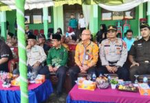 Polres Banyuasin Hadiri Langsung Upacara Amal Bhakti ke 78 di MAN 1 Pangkalan Balai