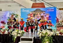 Jaran Kepang Salah Satu Penampilan Siswa TK Palmkids Pada Acara PCOA Dan Gelar Karya P5 di Citimall Prabumulih