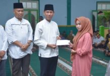 Wakil Bupati Buka Puasa Bersama Perkumpulan Lawang Kekayun Negeri Matan Tanjung Pura Ketapang