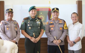 Tingkatkan Sinergitas TNI-Polri, Kapolres Gowa Sambangi Divif 3 Kostrad Pakkatto