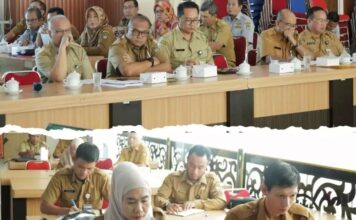 Bupati Ketapang Menggelar Rapat Tindak Lanjut Hasil Fasilitas RKPD 2025.