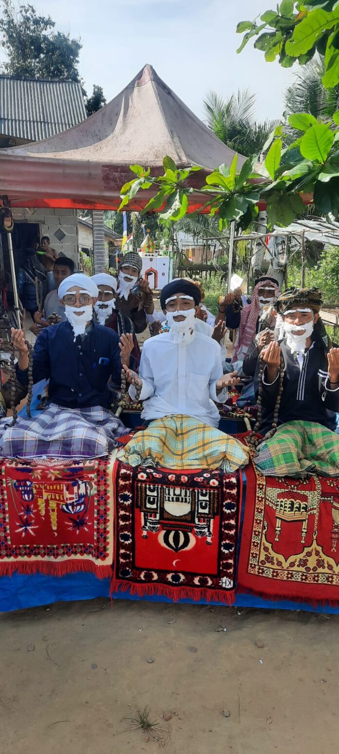 Warga RT 12 Desa Zed Semarakkan Karnaval Kemerdekaan HUT RI ke-79