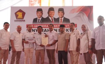 Asri Ludin Tambunan-Lom Lom Terima B1 KWK Golkar dan Gerindra