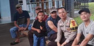 Bhabinkamtibmas Kuripan Babas Bripka Julianda Sambangi dan Beri Imbauan kepada Warga.