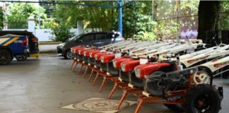 DIDUGA OKNUM KADES JUAL BELI /GRATIFIKASI HAND TRAKTOR BANTUAN PEMERINTAH DARI DINAS TPHP LAHAT