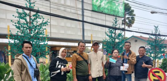 5.000 Masker dan 600 Nasi Kotak Plus 300 Susu Dibagikan, Tim Media Partner Hadirkan Kepedulian untuk Warga Palembang